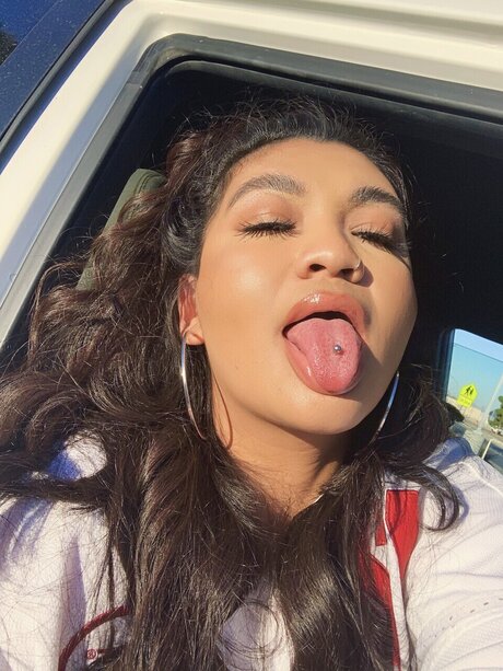 Naken läckt OnlyFans-bild av Hokubby