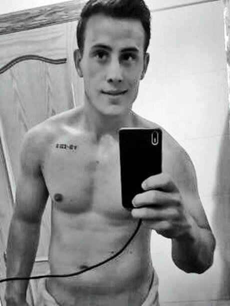 Photo nue de fuite OnlyFans de Juan Antonio