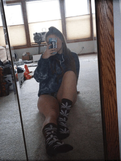 Naakte gelekte OnlyFans-foto van Lilith