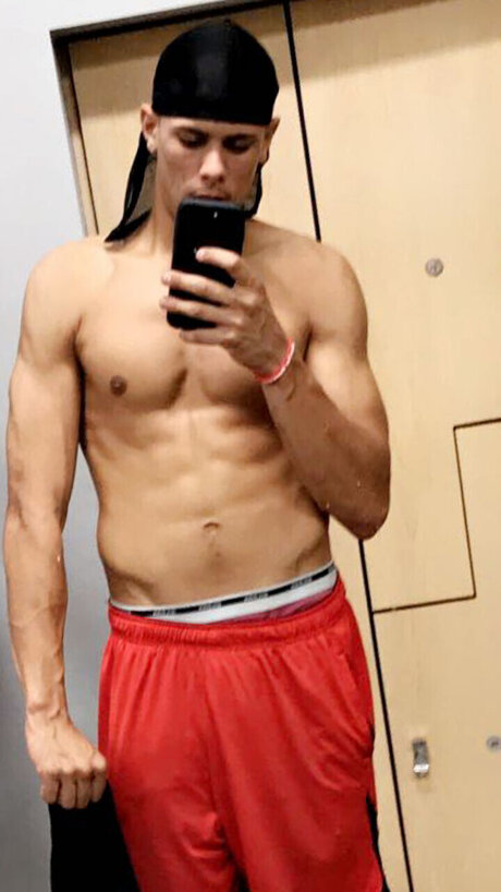 Elijah Rhea