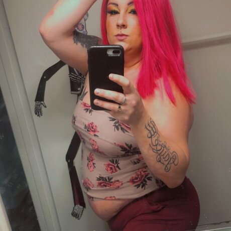 Обнаженная фотография утечки OnlyFans от Tree