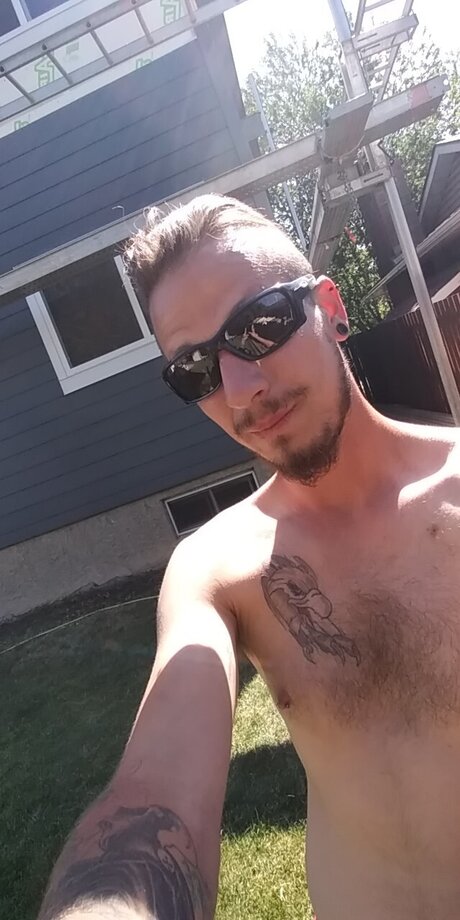 Naken läckt OnlyFans-bild av Randy Stone