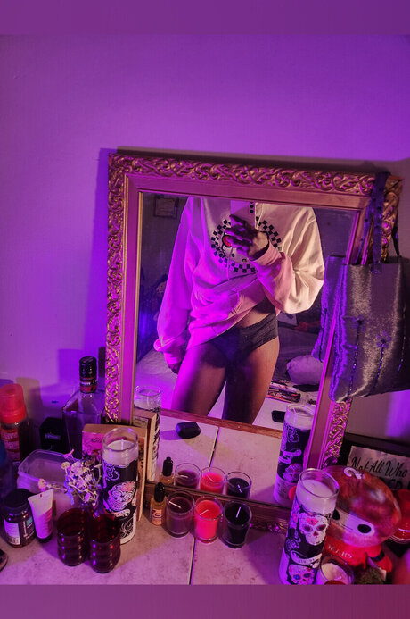 Nacktes geleaktes OnlyFans-Foto von  Pretty Girl Miso 