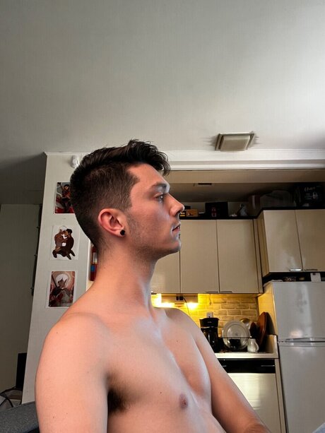Naken lekkede OnlyFans-bilde av Grey