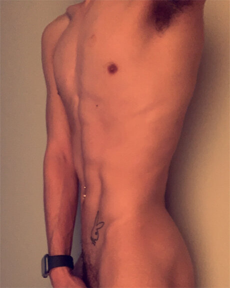 Shadow OnlyFans泄露裸照