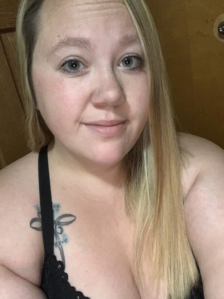 Photo nue de fuite OnlyFans de Lexi