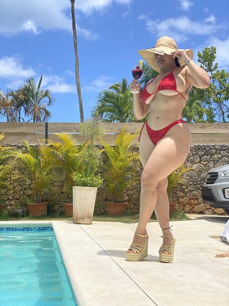 Nacktes geleaktes OnlyFans-Foto von Jazmn Montilla