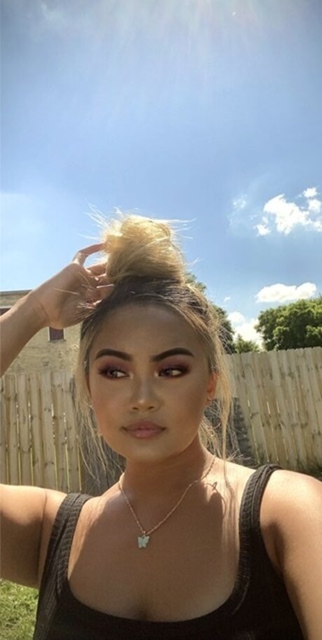 Baby Girl OnlyFans 유출 누드 사진