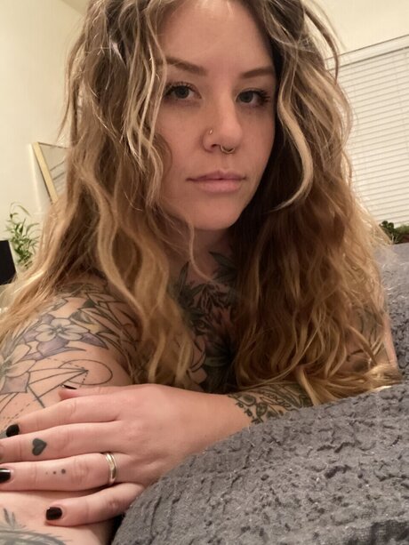 Naken läckt OnlyFans-bild av Tangerine