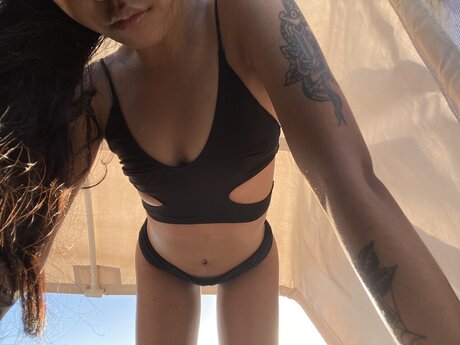 Nacktes geleaktes OnlyFans-Foto von Thxda