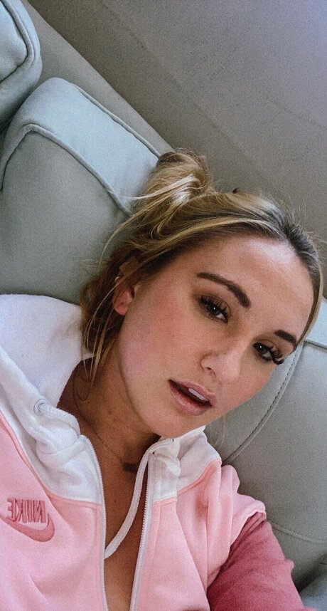 Naken läckt OnlyFans-bild av Cassie Xoxo