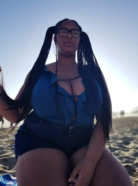 Naakte gelekte OnlyFans-foto van Thegoddesschannel