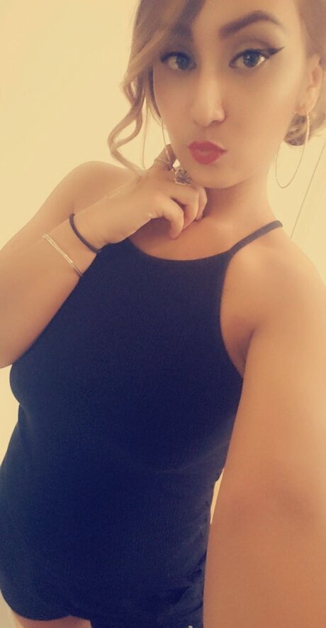 Naakte gelekte OnlyFans-foto van Layla