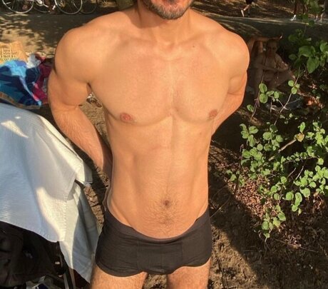 Alasti lekkinud OnlyFans-i pilt Cassiuswolf7