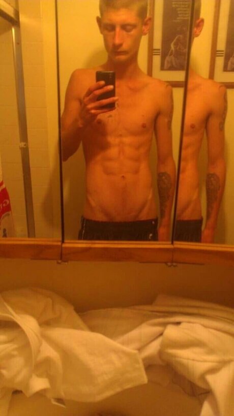 Nahá fotka uniklých OnlyFans od Smigle