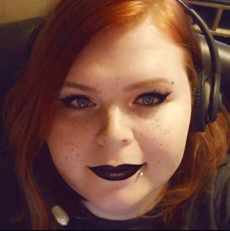 Nagie wyciekłe zdjęcie OnlyFans od Lilli