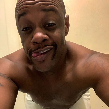 Naken läckt OnlyFans-bild av Reemdadream