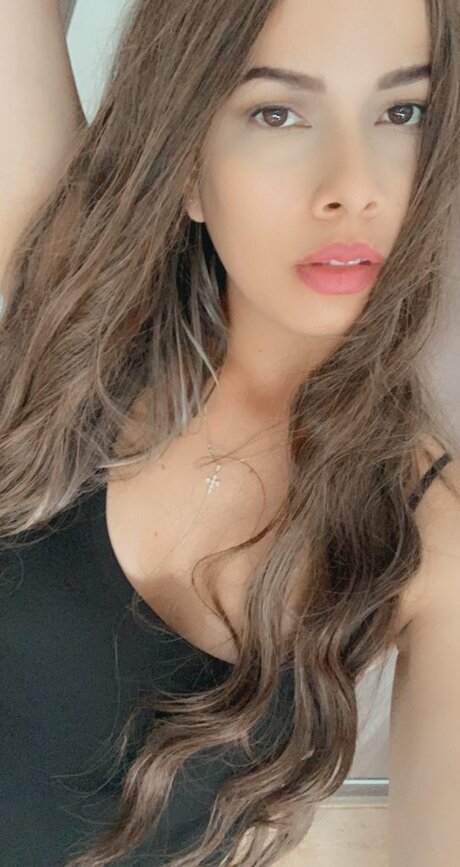 Alaston vuotanut OnlyFans-kuva Paty