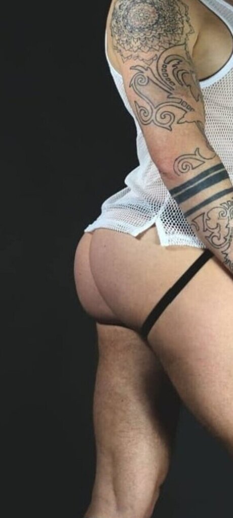 Foto di nudo di fuga di OnlyFans di Greg Lavigne