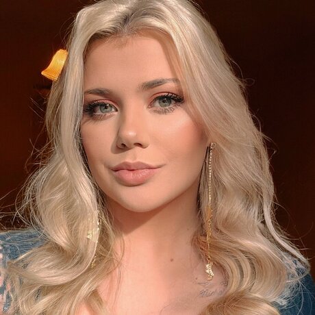 Nagie wyciekłe zdjęcie OnlyFans od Kirstein