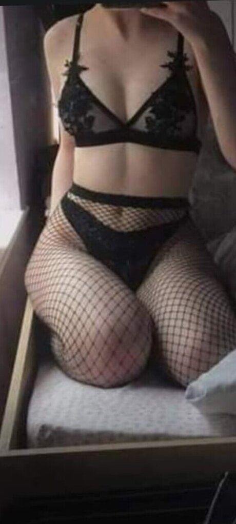 Обнаженная фотография утечки OnlyFans от Perlita