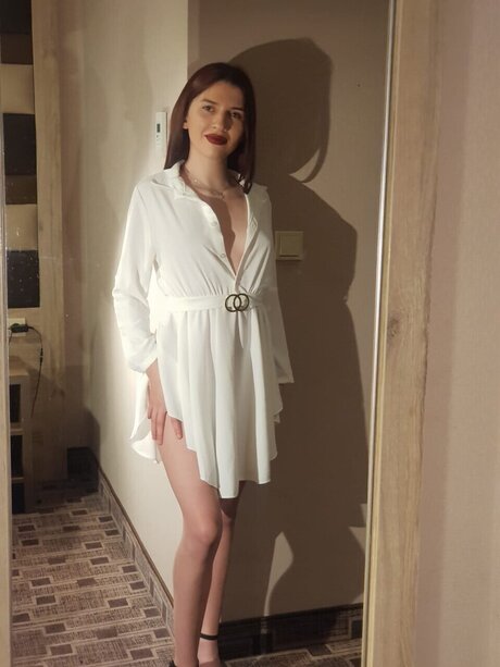 Nacktes geleaktes OnlyFans-Foto von Avamorgen
