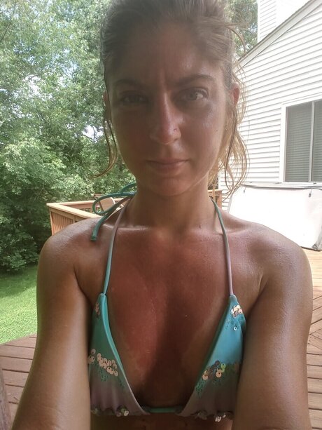 Nøgent lækket OnlyFans-billede af Darlene Hogan