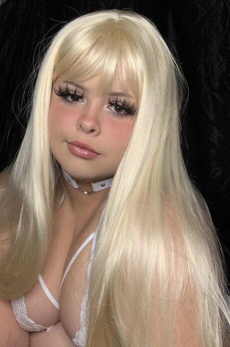 Photo nue de fuite OnlyFans de Holly Brooks