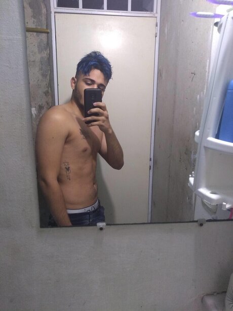 Обнаженная фотография утечки OnlyFans от Daap