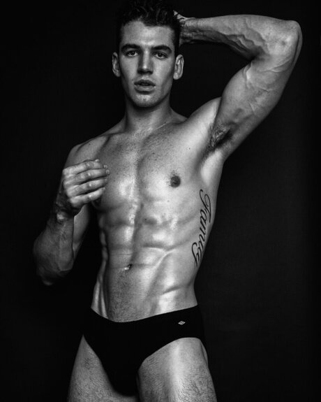 Foto nua vazada do OnlyFans de Noah