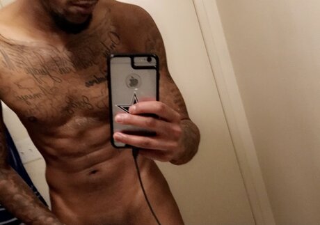 Stretch OnlyFans 유출 누드 사진