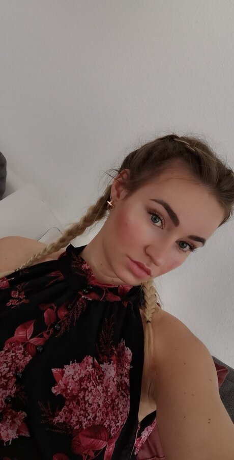 Обнаженная фотография утечки OnlyFans от Underground Performance
