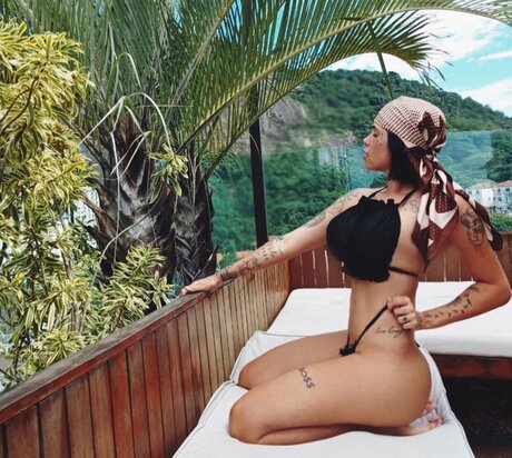 Nøgent lækket OnlyFans-billede af Camila Ferraz