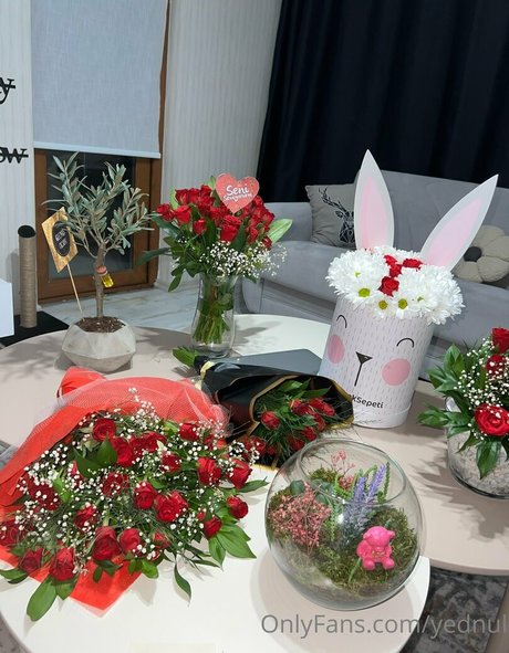 Nahá fotka uniklých OnlyFans od Yednul