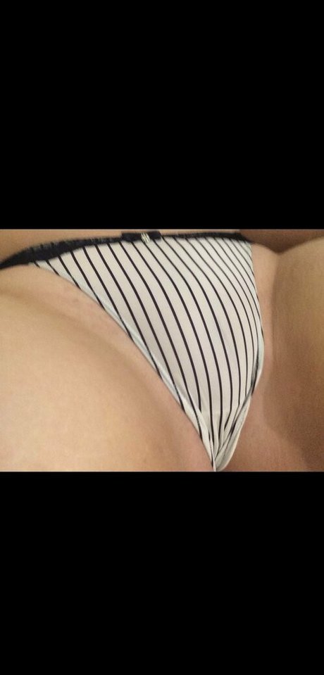 Naken läckt OnlyFans-bild av Vilde