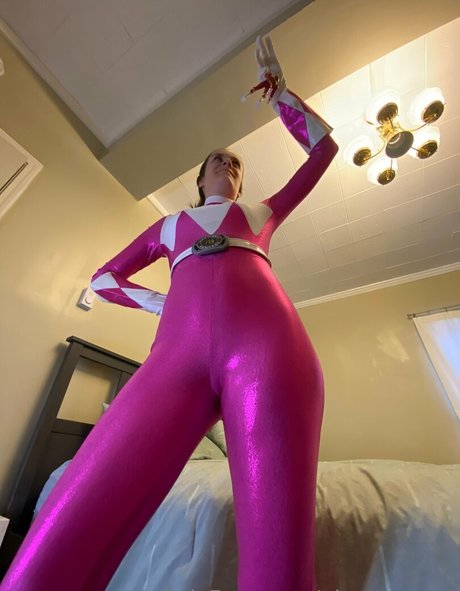 Giantesstara  nude leaked OnlyFans photo