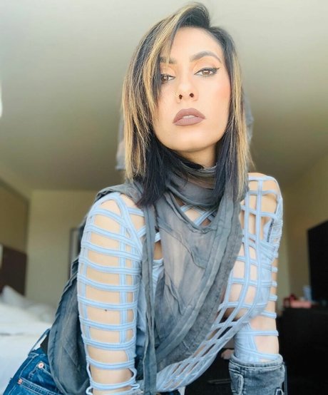 Cristina Valenzuela