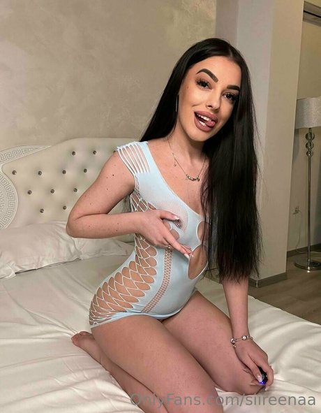 Nahá fotka uniklých OnlyFans od Siireenaa