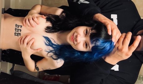 Xxvioletaddamsxx