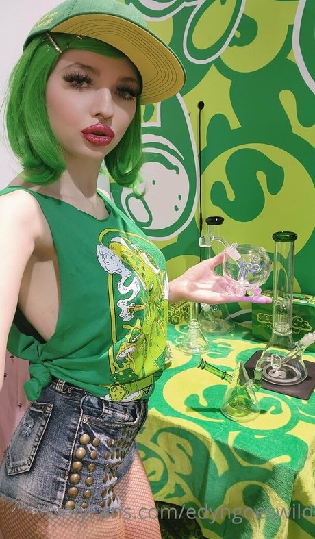Nahá fotka uniklých OnlyFans od Edynx
