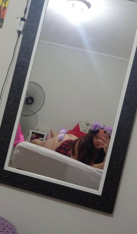 Nahá fotka uniklých OnlyFans od Melissa Isabela