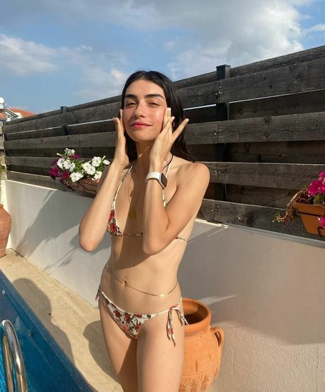 Hazar Erguclu  nude leaked OnlyFans photo