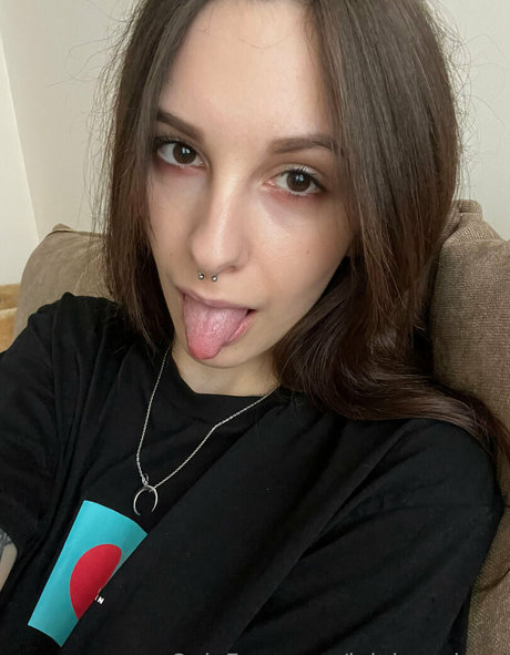 Lovelylollyhehe
