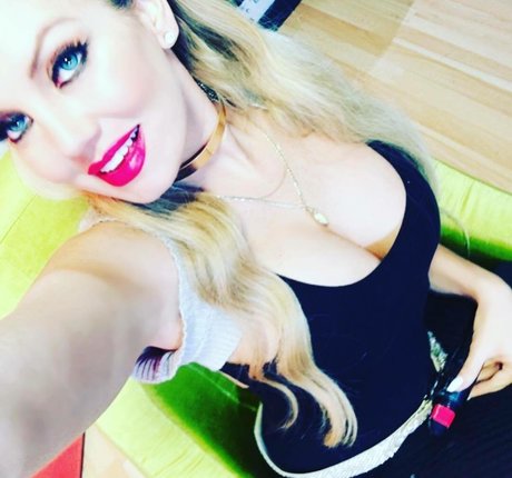 Isabel Madow