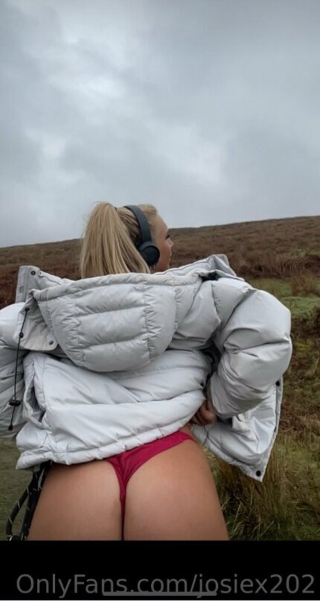 Josie Broom