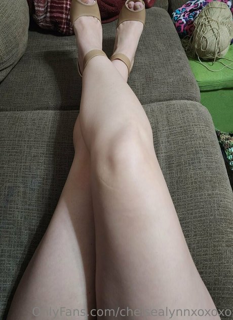Naakte gelekte OnlyFans-foto van Chelsealynnxoxoxo