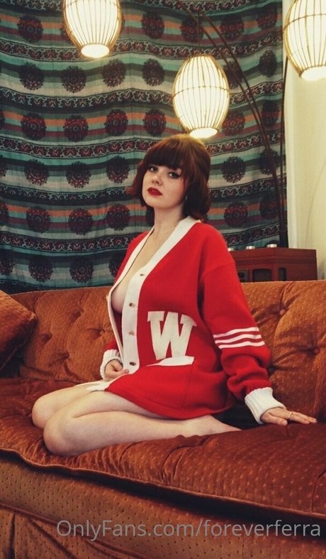 Nahá fotka uniklých OnlyFans od Foreverferra