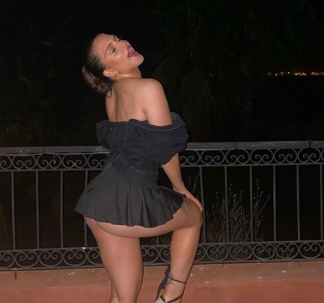 Mae Muller