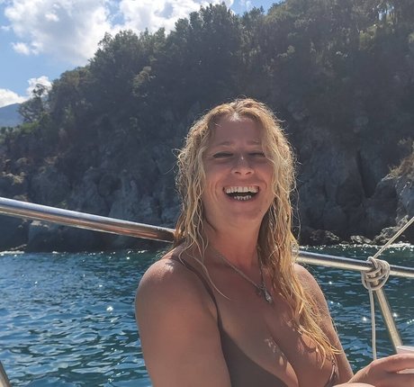 Alasti lekkinud OnlyFans-i pilt Sabina Di Iorio