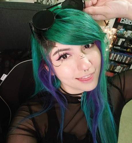 Nahá fotka uniklých OnlyFans od Kittyrawr
